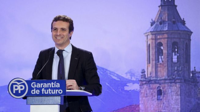 Casado promete dejar el Impuesto de la Renta por debajo del 40% este mismo año si gobierna tras el 28-A