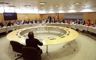 El impago del IVA y los privilegios a Cataluña sublevan a las comunidades