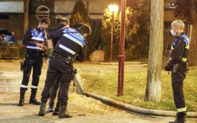 Madrugada de ‘locura’ en Salamanca. Siete detenidos, peleas entre familiares y en plena calle…